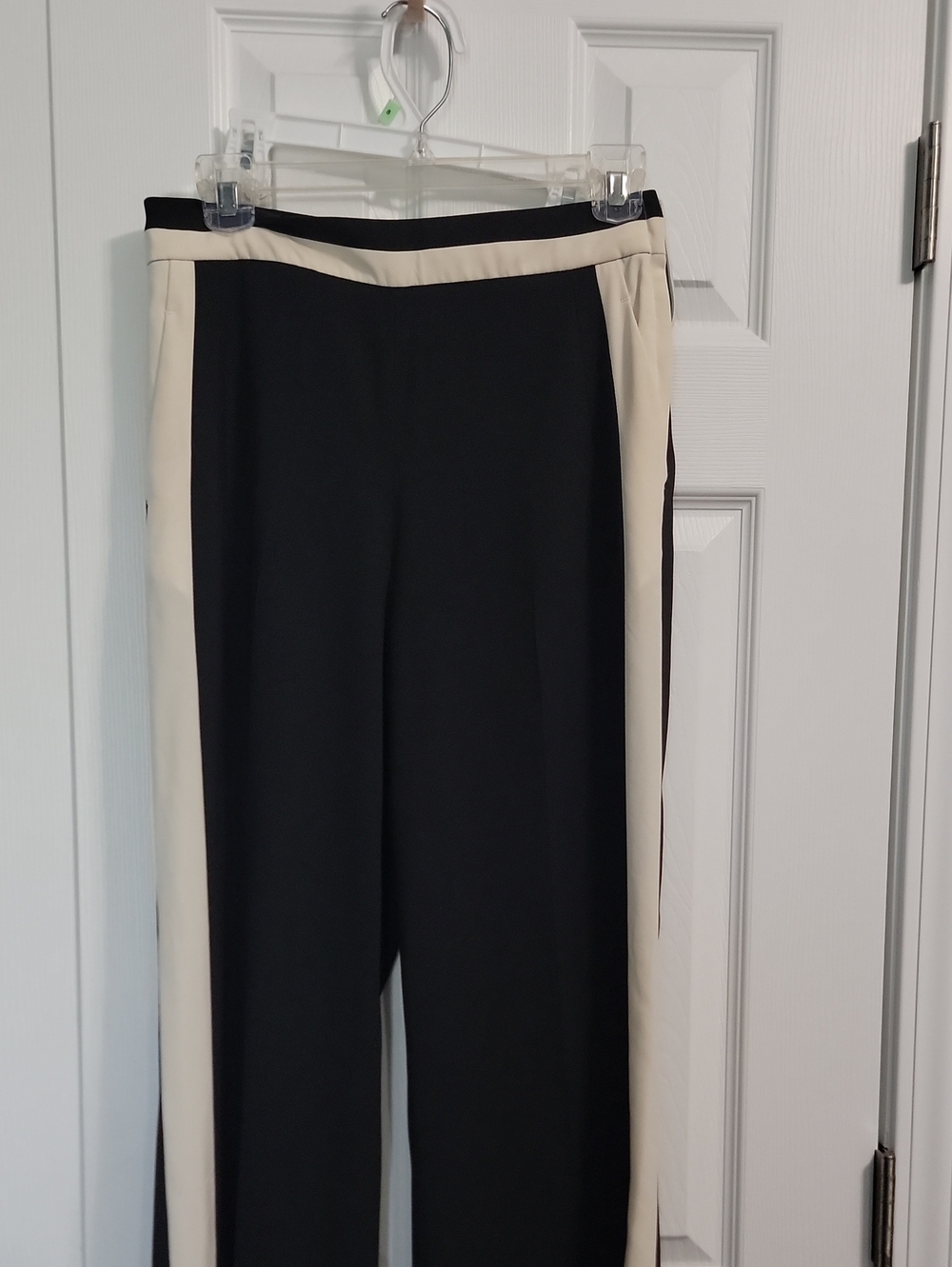 H&M Black Wide-Leg Pants with Cream Side Stripe Size 6 Non Stretch
